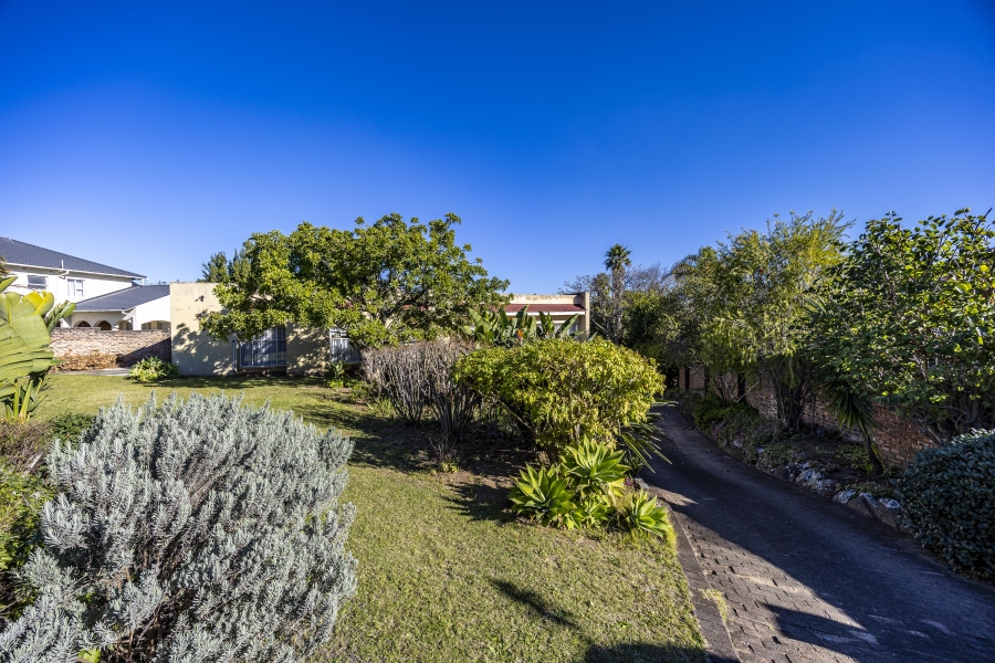 4 Bedroom Property for Sale in Kaffrarian Heights Eastern Cape